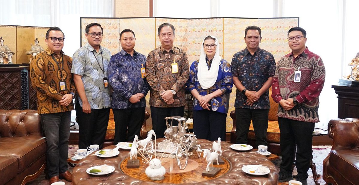 Bank Mandiri Taspen Serahkan Uang Santunan Kepada Ahli Waris (Alm) Rachmat Gobel
