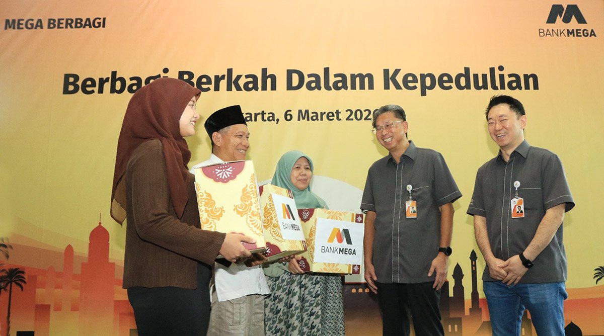 Jelang Idul Fitri, “Bank Mega Berbagi” Distribusikan 15 Ribu Paket Sembako